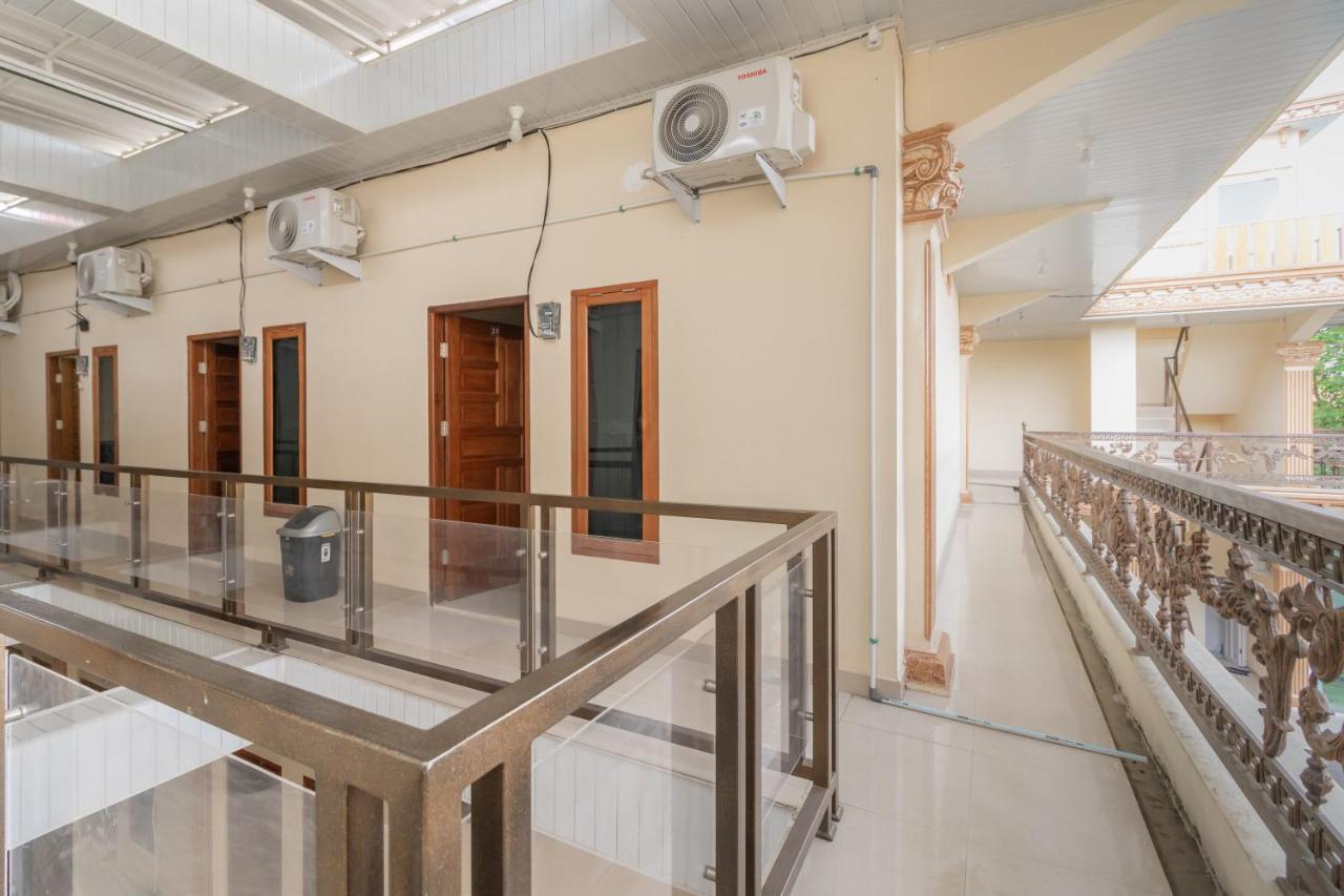 Urbanview Hotel Salsabilah Palembang By Reddoorz Kültér fotó